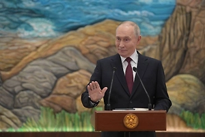 Российский рынок акций ускорил снижение на фоне заявлений Путина в Бишкеке