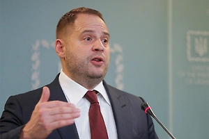 «Ермак загрустил»: Царёв назвал Life.ru настоящую причину обысков у главы офиса Зеленского