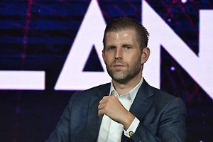 Сын Трампа объявил о старте продаж «Водки Трампа» со вкусом «духа Америки»