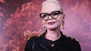 На концерты Долиной массово сдают билеты после скандальной схемы с квартирой