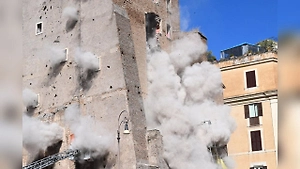 Повторное обрушение средневековой башни Конти произошло в центре Рима