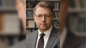 Лидера «Яблока» оштрафовали за фото Навального* в некрологе