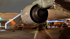 Стала известна причина возгорания двигателя самолёта, летевшего на Пхукет