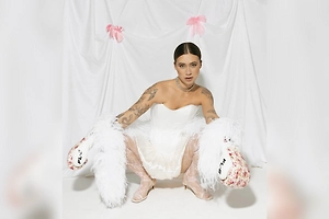 Суд продлил домашний арест блогерше Митрошиной на полгода