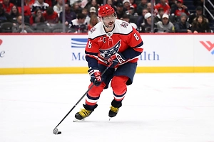 40-летний Овечкин отметился дублем и обновил рекорд НХЛ