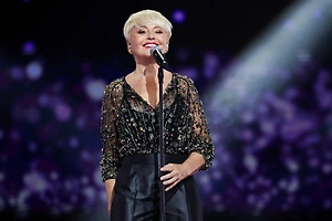 Анжелика Варум выступит в новогоднюю ночь в ресторане «Пушкинъ» вместо Долиной