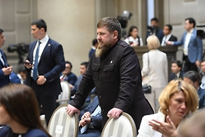 Кадыров призвал украинцев выступить против конфликта с Россией