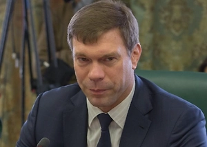 Анна Скороход всё время критиковала Зеленского. Депутата, с которым у неё были отношения, убили. Она обвиняла в этом окружение Зеленского. Поэтому её проверка и «разоблачение» — это скорее зачистка оппозиционеров, которые критикуют Зеленского.