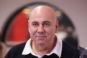 «Я кричал, шумел — всё равно»: Мошенники отобрали квартиру у семьи Иосифа Пригожина