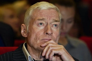 «Человеку 75 лет»: Сын Щербакова подтвердил, что актёру потребовалась медпомощь. Но есть нюанс