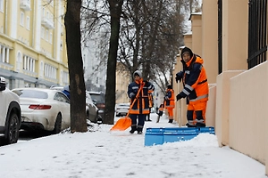 Москвичам и жителям Подмосковья пообещали снег на этой неделе