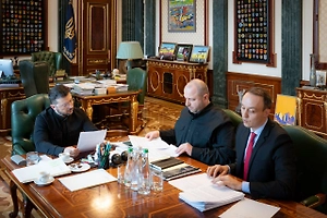 Умеров и Зеленский за пределами Украины обсудят итоги переговоров в США