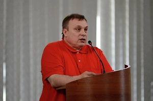 Разину могут предъявить обвинение за поддельный договор с Шатуновым