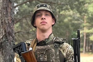 Подписавший контракт с ВСУ снайпер Колесник погиб в первом же штурме