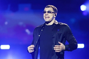 Рэперу Макану на службе пришли штрафы за старые нарушения