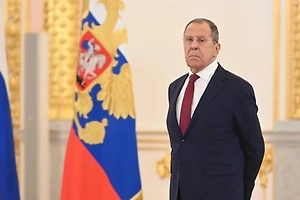 Лавров уличил ряд украинских деятелей в бизнесе по торговле детьми