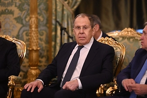 Лавров заявил о новой стадии войны Запада против России: Прямая и горячая