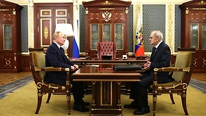 Путин встретился с председателем Конституционного суда Зорькиным