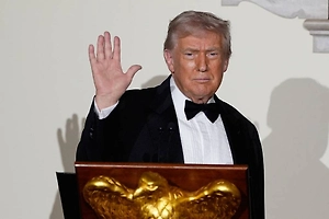 В Белом доме удивили причинами синяка на руке Трампа