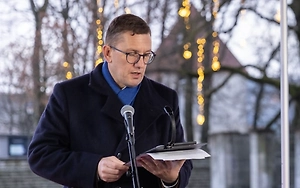 Премьер-министр Эстонии внезапно исчез во время встречи с Зеленским