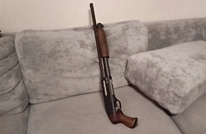 Пьяный россиянин взял в заложники маленького сына и открыл стрельбу из окна дома