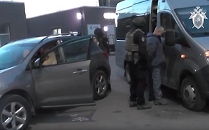 В Чувашии банда развела бойца СВО на фиктивный брак и похитила его деньги