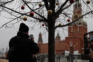 До Нового года ровно две недели. Что важно успеть, а за чем не стоит гнаться — гайд от психолога