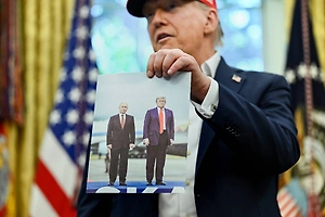 Встреча Путина и Трампа стала главным событием года по версии Дзена