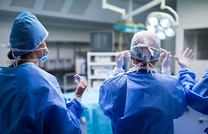 Россиянин тщетно лечил насморк, пока КТ не показала причину – прорастающую в череп опухоль