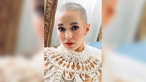 «Будто это кукла»: Мужа блогерши Айши ужаснули действия «доулы смерти» над их умирающим малышом