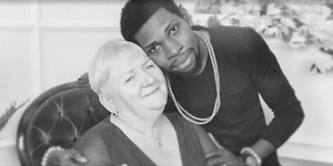 Череповецкая вдова нигерийского принца, прославившаяся у Малахова, умерла в 59 лет