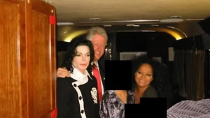 Bloomberg указал на хаос в США из-за новых файлов Эпштейна