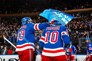 Панарин обошёл Дацюка по числу шайб в матчах регулярных чемпионатов НХЛ 