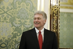 Песков ответил, может ли не взять трубку от Путина во время отпуска