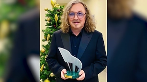 Игорь Николаев не может найти слушателей его песен о любви перед Новым годом