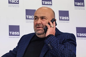 Экс-министру торговли Подмосковья дали условный срок за нападение с топором на любовницу