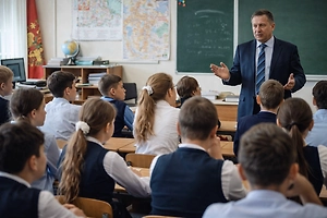 В школах и колледжах России прошёл урок «Что говорит совесть?»