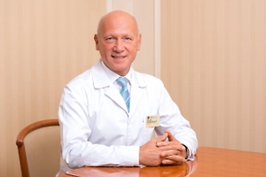 Главврач одной из крупнейших больниц Екатеринбурга Прудков ушёл в отставку