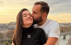 Избранник Бородиной Николай Сердюков начал продавать корма для животных