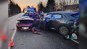 Лобовое ДТП под Петербургом унесло жизни трёх человек