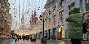 Японский депутат Судзуки отметил мощь России, увидев предновогоднюю Москву