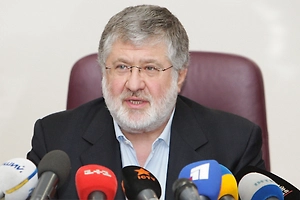 RT: Коломойский* через «ПриватБанк» финансировал батальоны, разграбив Украину