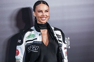 «Имею права на эмоции»: Анастасия Решетова разрыдалась перед подписчиками из-за нервного срыва