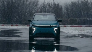 Российский электромобиль «Атом» после снижения цены стал доступнее китайских аналогов