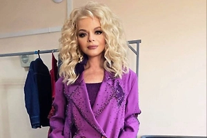 Девятерых дропперов обязали вернуть 49 млн рублей, похищенных у Ларисы Долиной