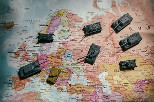 Западным «миротворцам» на Украине предрекли роль законной цели для Российской армии 