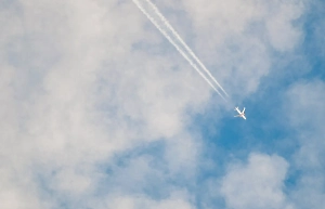 В Калининграде сел самолёт с российскими туристами, застрявший в Польше на 13 часов