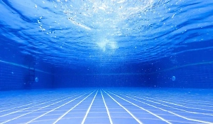 СК занялся бассейном, где безразличие тренера чуть не привело к гибели ребёнка