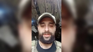 Осталась одна с 5 детьми: Жена спустя полгода опознала по видео погибшего на СВО чемпиона