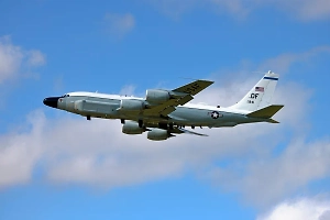 Разведывательный самолёт Британии пролетел вдоль русско-финской границы